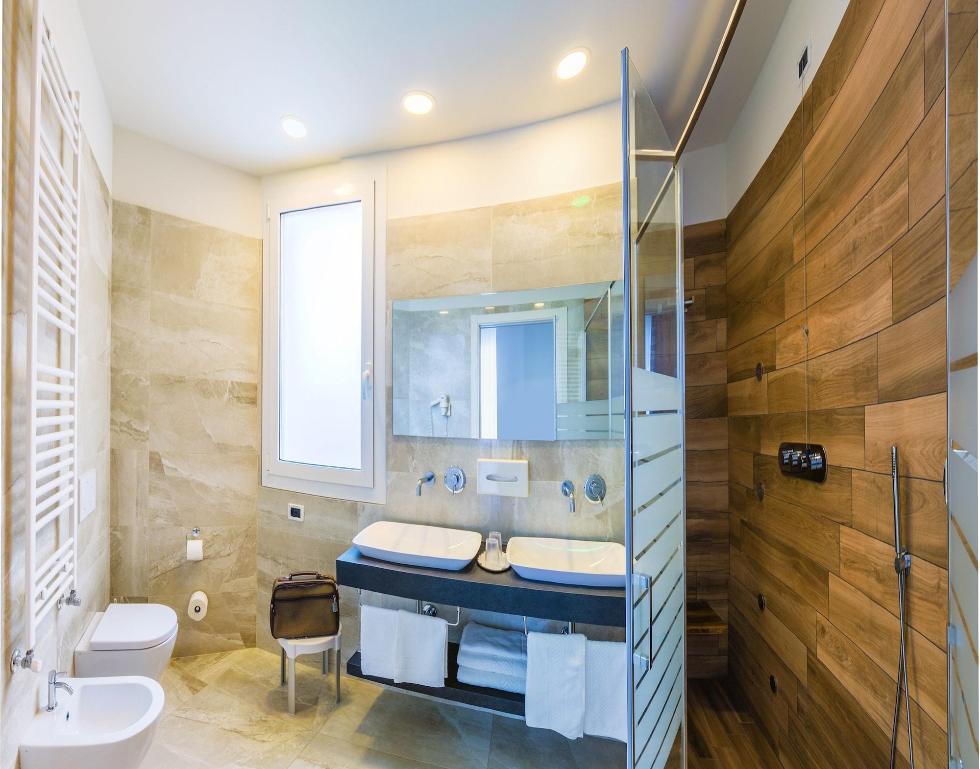 Panoramic Hotel 4*