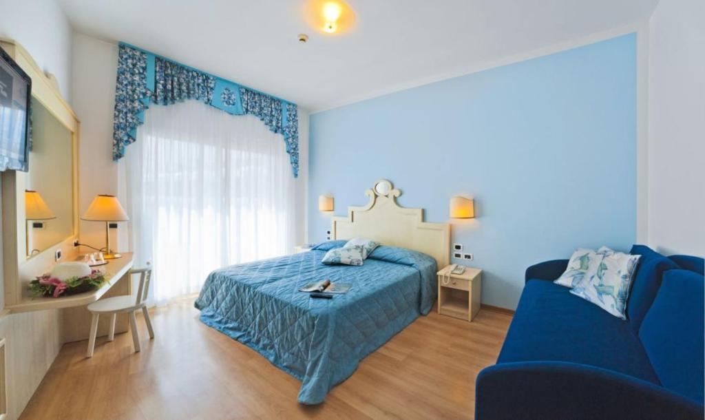 Panoramic 4*